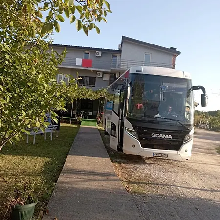 Pansion Vera Guest house