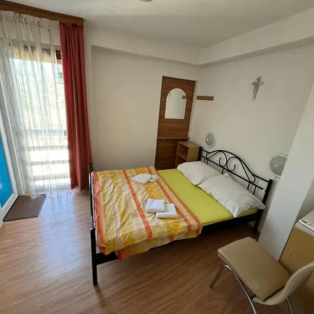Pansion Vera Guest house